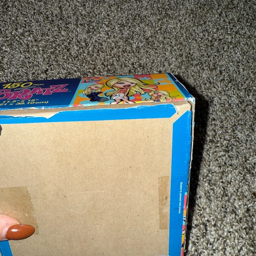 150-Piece Puzzle‎ - Colorful Fashion Fun